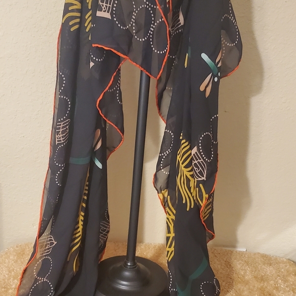 LARGE FASHION 100% Polyester Chiffon SCARF/ WRAP.. - Picture 5 of 5